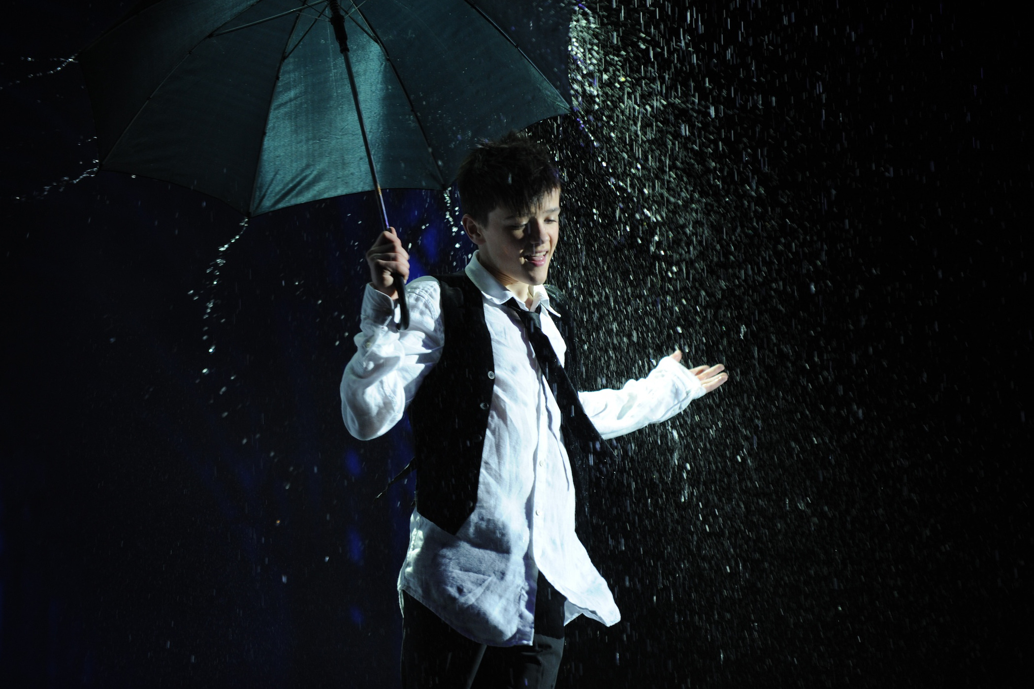Britain's Got Talent, boy dancing in rain